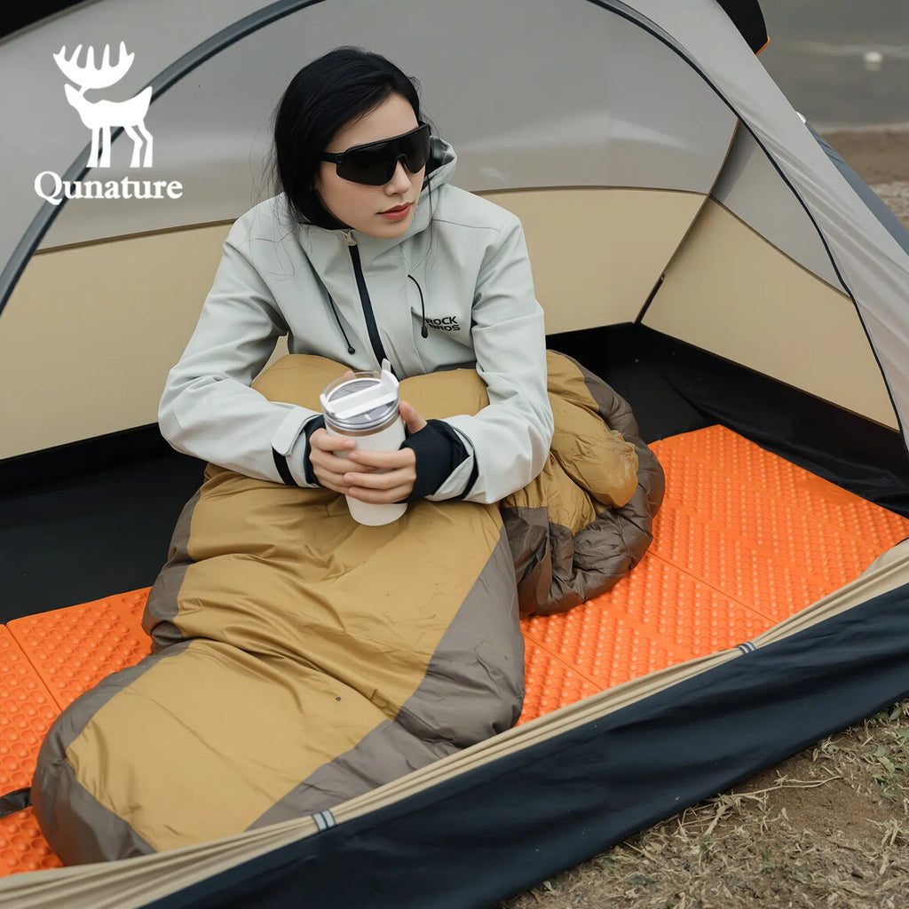 Ultralight folding sleeping pad