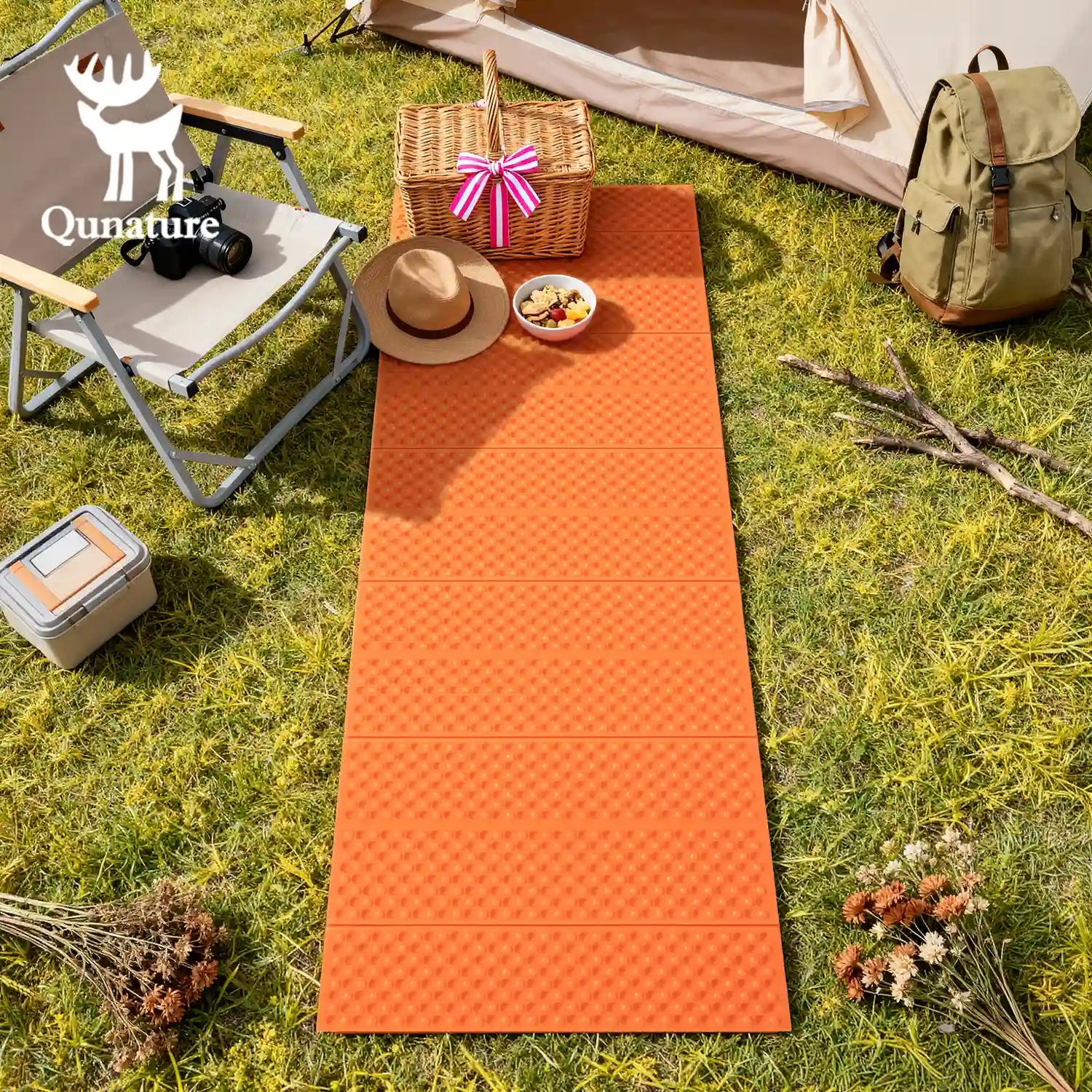 Ultralight folding sleeping pad